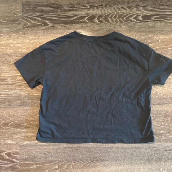 Old Navy Charcoal Beatles cropped Graphic Tee - Picture 3 of 3